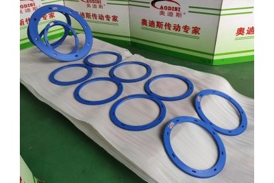 尼龍齒輪的特性